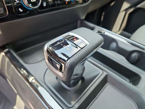 Used 2023 Chevrolet Silverado 1500 ZR2 w/ Technology Package AWD/4WD image 25