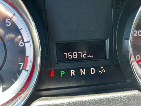 Used 2019 Dodge Grand Caravan SXT FWD image 19