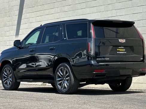 Certified 2023 Cadillac Escalade Sport AWD/4WD image 6