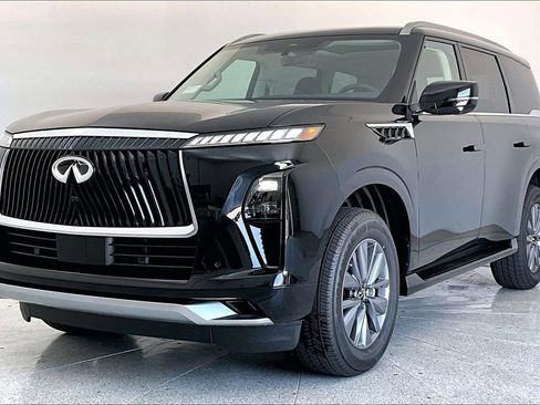 New 2026 INFINITI QX80 Pure RWD image 2