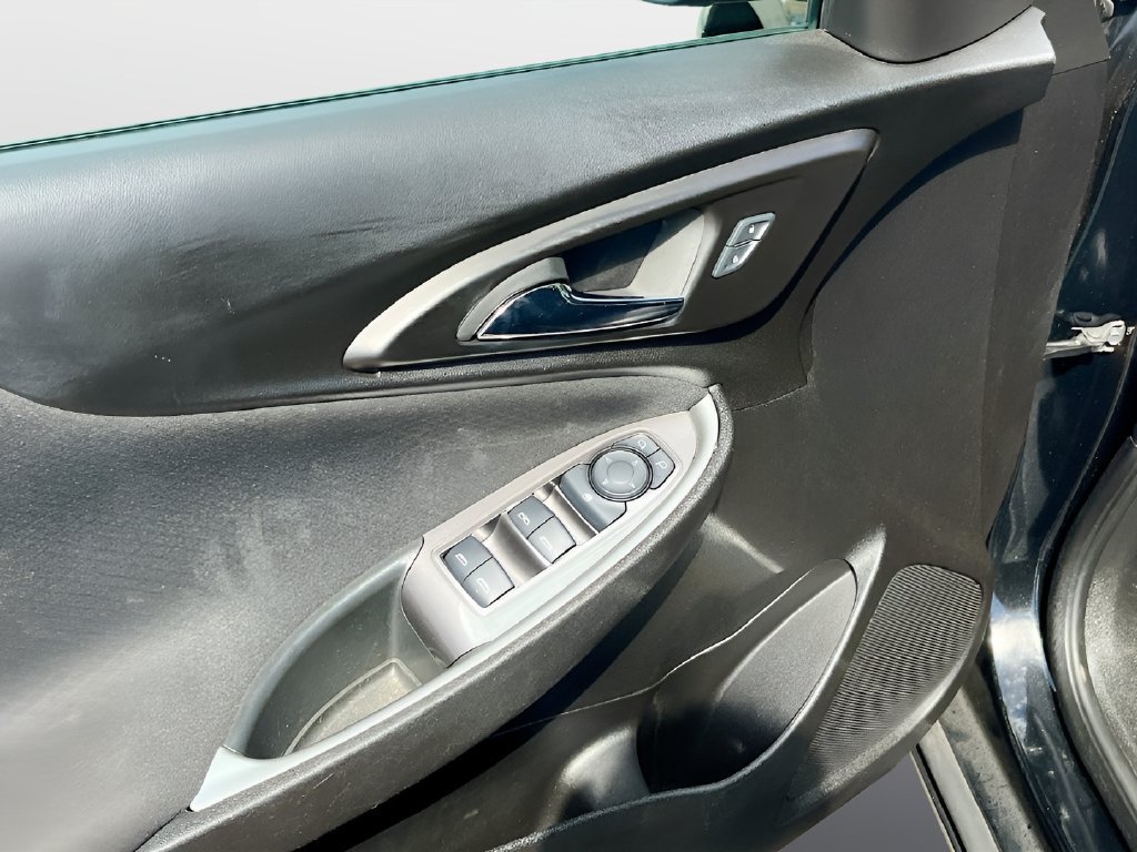 Used 2024 Chevrolet Malibu LT FWD image 17