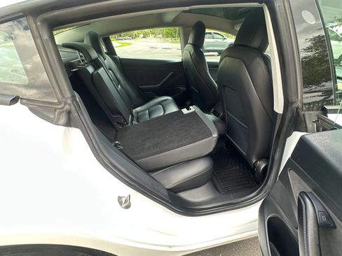 Used 2021 Tesla Model 3 Standard Range Plus RWD image 24