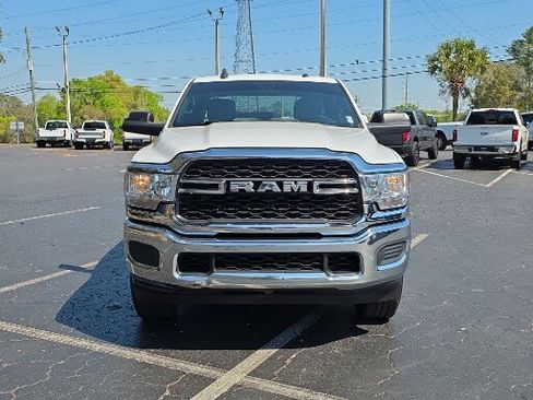 Used 2022 RAM 2500 Tradesman w/ Chrome Appearance Group image 10