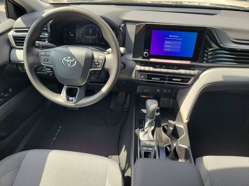 New 2026 Toyota Camry LE w/ Convenience Package FWD image 26