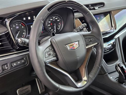 Used 2023 Cadillac XT6 Sport w/ Platinum Package AWD/4WD image 25