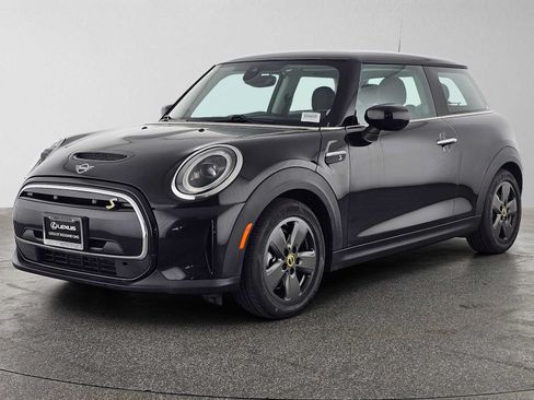 Used 2024 MINI Cooper SE FWD image 7