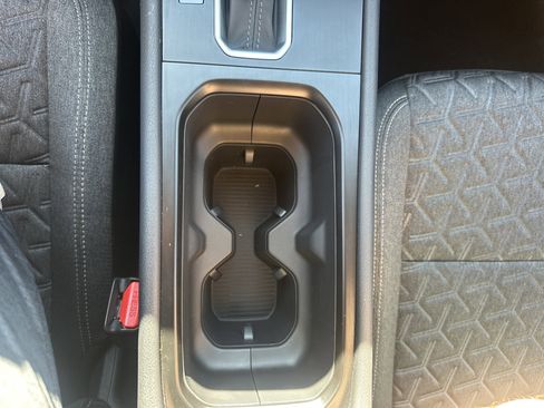 New 2026 Nissan Kicks SV image 20