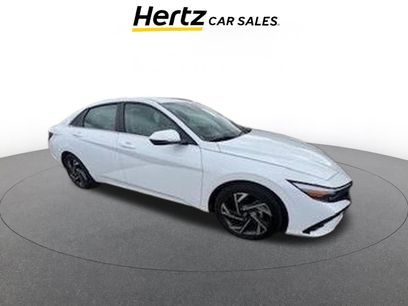 Used 2025 Hyundai Elantra Limited