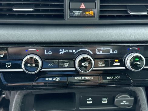 New 2026 Honda Pilot Touring image 30