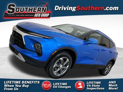 Used 2024 Chevrolet Blazer LT w/ Convenience Package FWD image 1