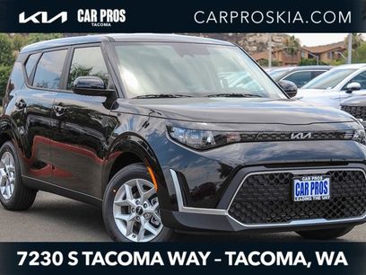 New 2025 Kia Soul LX