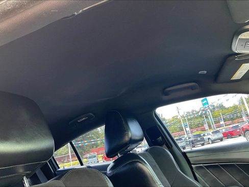 Used 2019 Dodge Charger R/T w/ Plus Group RWD image 17