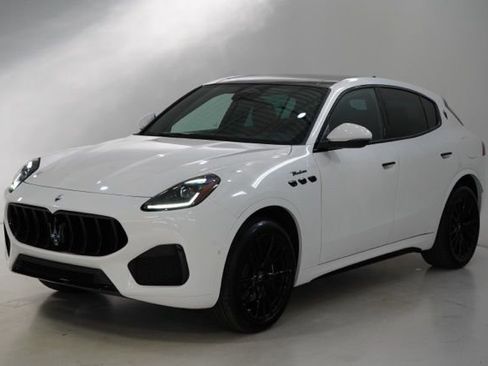 New 2025 Maserati Grecale Modena AWD/4WD image 3