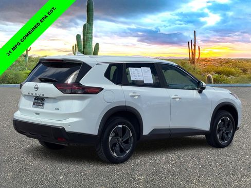Certified 2025 Nissan Rogue SV AWD/4WD image 5