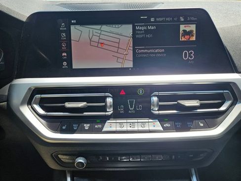 Used 2019 BMW 330i Sedan w/ Convenience Package RWD image 16