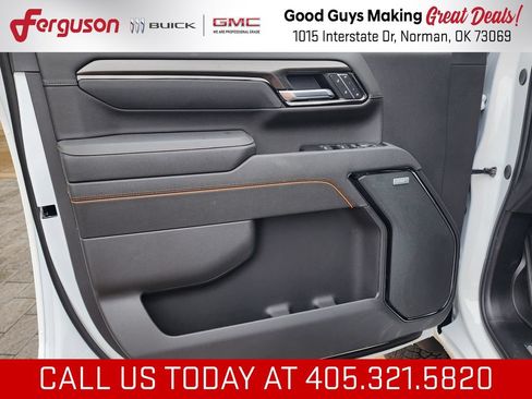 New 2026 GMC Sierra 2500 AT4 w/ AT4 Premium Plus Package AWD/4WD image 15