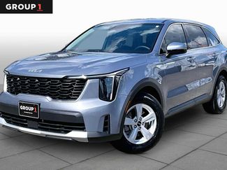 Used 2025 Kia Sorento LX FWD video 1