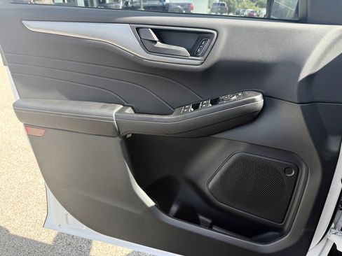 New 2026 Ford Escape Active image 17