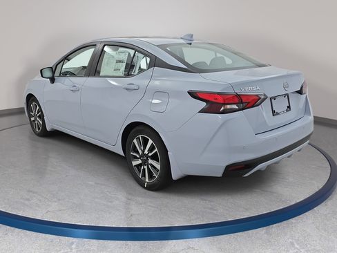 New 2025 Nissan Versa SV w/ Trunk Package FWD image 7
