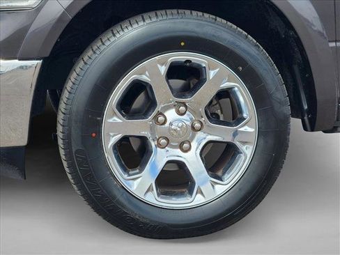 Used 2016 RAM 1500 Laramie w/ Convenience Group AWD/4WD image 27