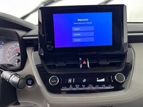 Used 2023 Toyota Corolla Cross LE image 22
