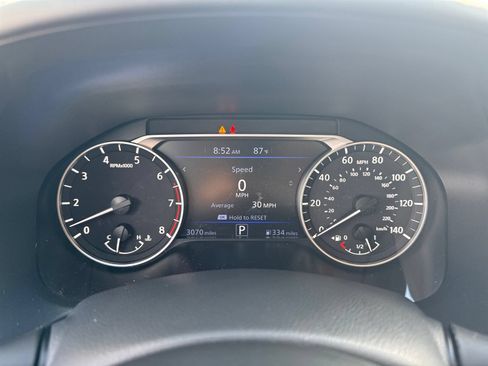Used 2024 Nissan Altima 2.5 SR w/ SR Premium Package FWD image 28