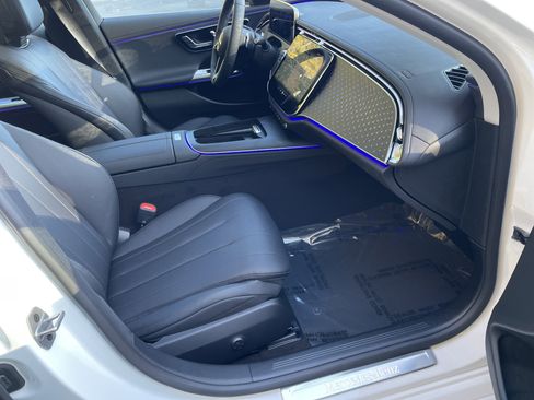 New 2026 Mercedes-Benz E 350 Sedan image 44