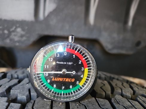 Used 2019 Toyota Tundra SR5 w/ TRD Off Road Package image 23