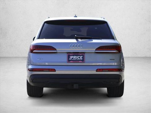 Used 2021 Audi Q7 3.0T Prestige AWD/4WD image 6
