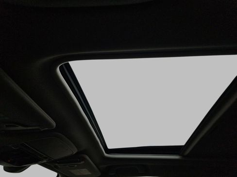 Used 2019 Subaru Forester Limited image 36