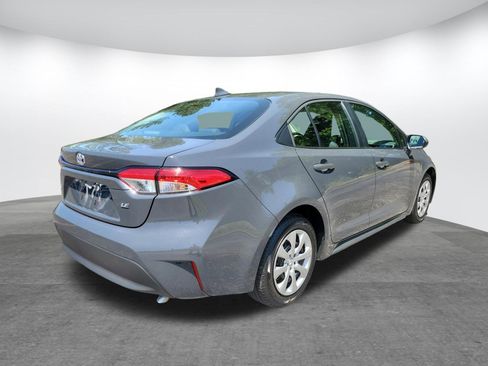 Used 2026 Toyota Corolla LE FWD image 17