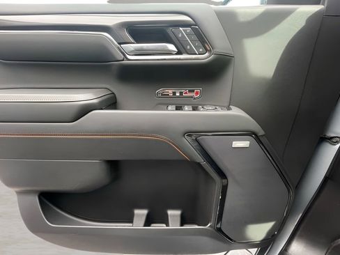 Used 2024 GMC Sierra 1500 AT4 w/ Technology Package image 33