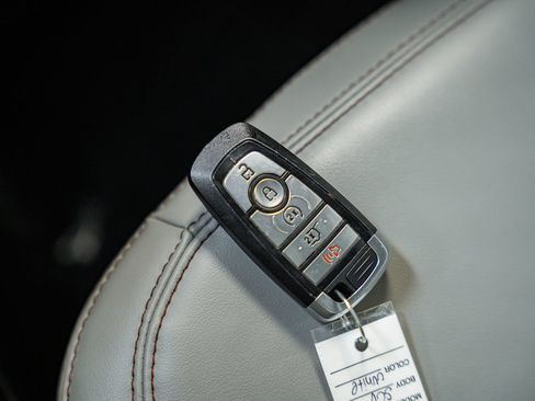 Used 2025 Ford Expedition Max Active RWD image 52