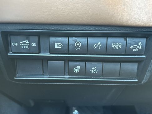 Used 2023 Toyota Tundra 1794 Edition AWD/4WD image 33