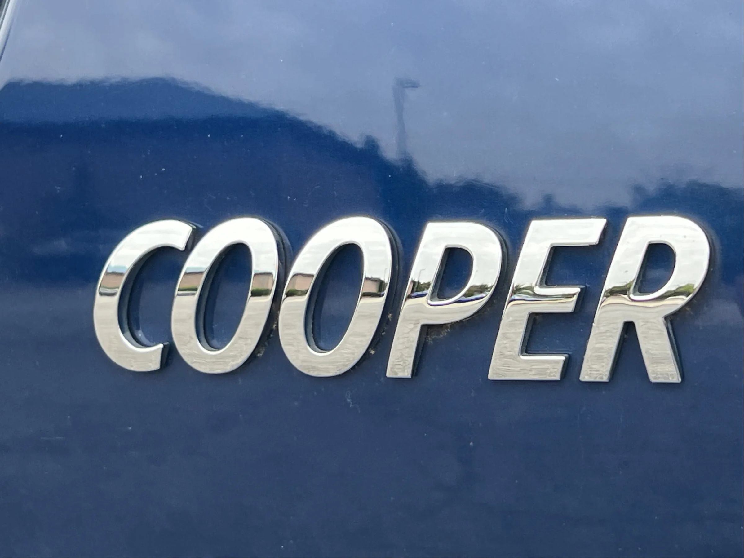 Used 2015 MINI Cooper 4-Door Hardtop FWD image 50