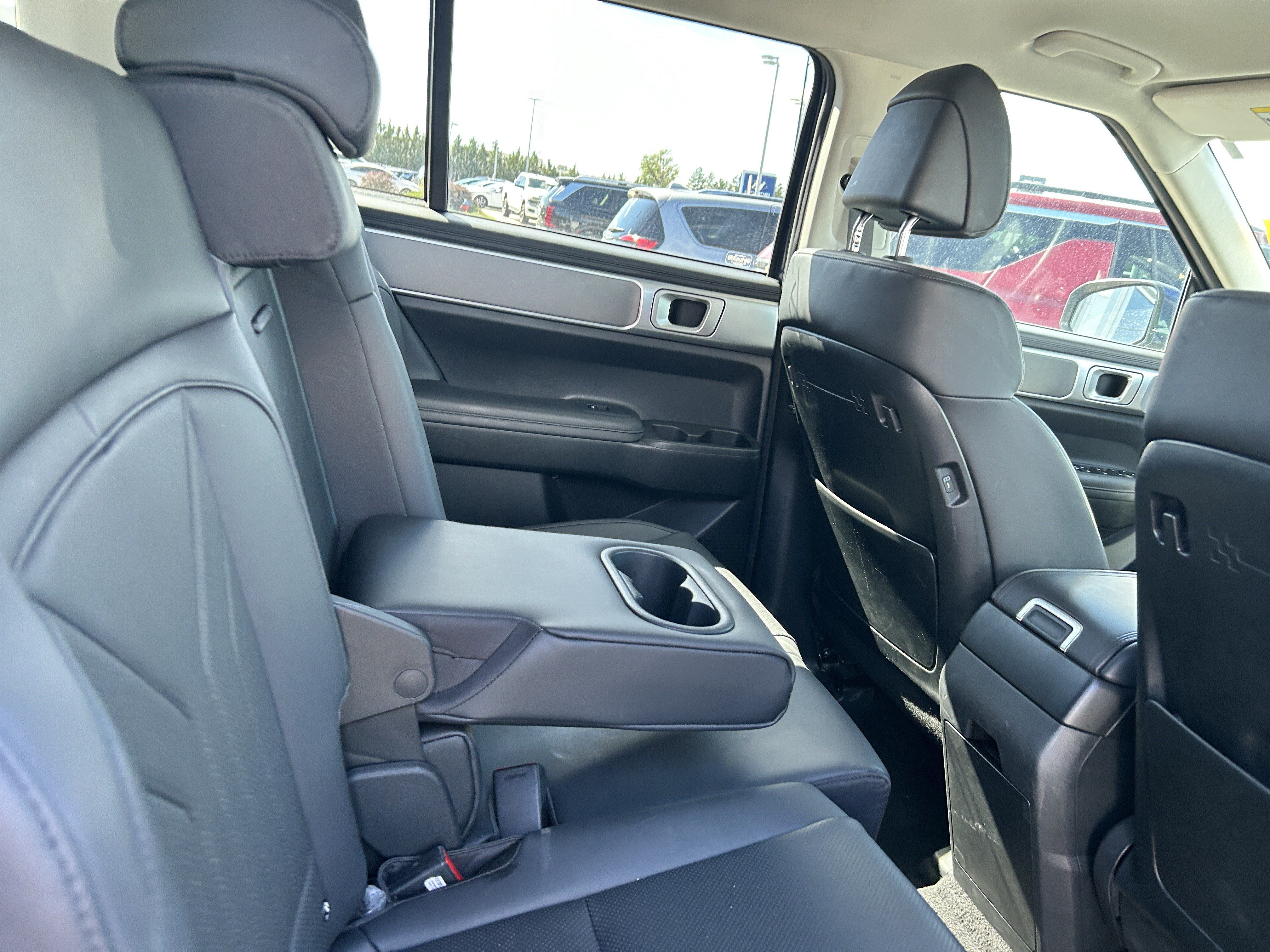 Certified 2026 Hyundai Santa Fe SEL AWD/4WD image 11