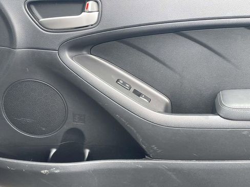 Used 2017 Kia Forte LX w/ LX Popular Package image 16