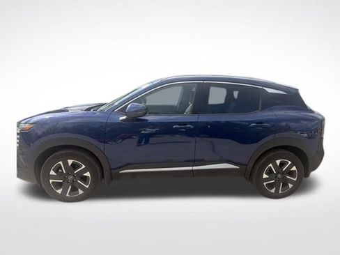 Used 2025 Nissan Kicks SR AWD/4WD image 4