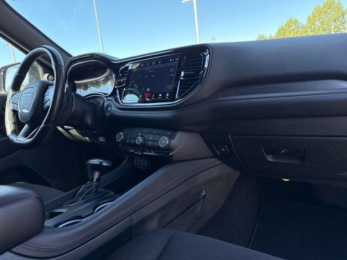 Used 2025 Dodge Durango GT AWD/4WD image 24
