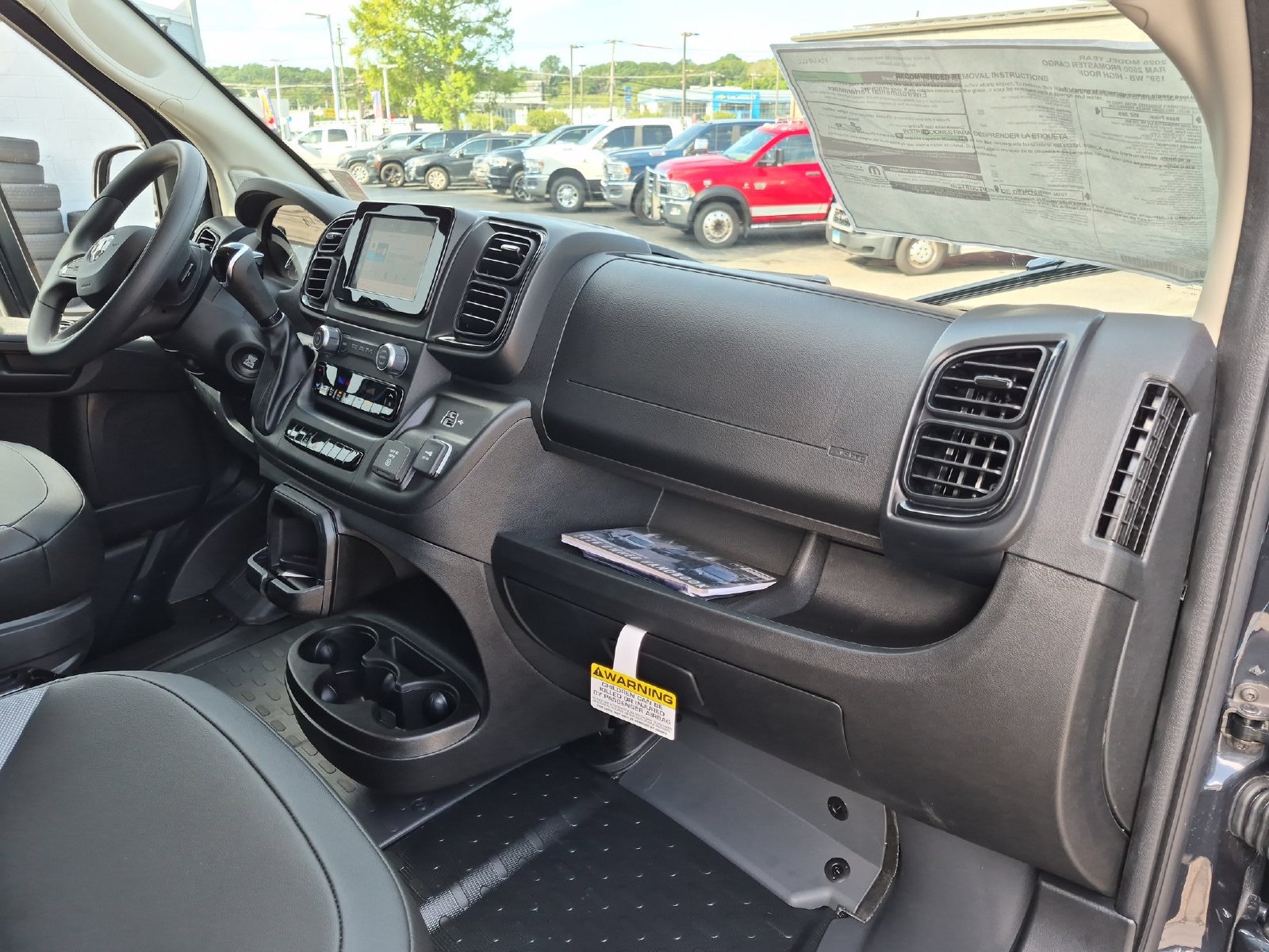 New 2026 RAM ProMaster 2500 w/ Convenience Group FWD image 27