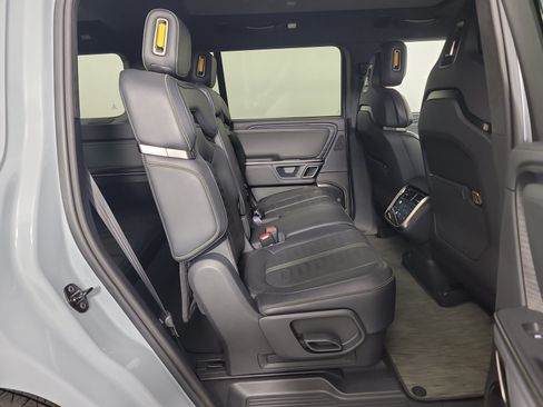 Used 2024 Rivian R1S Adventure AWD/4WD image 23