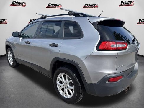Used 2016 Jeep Cherokee Sport AWD/4WD image 8