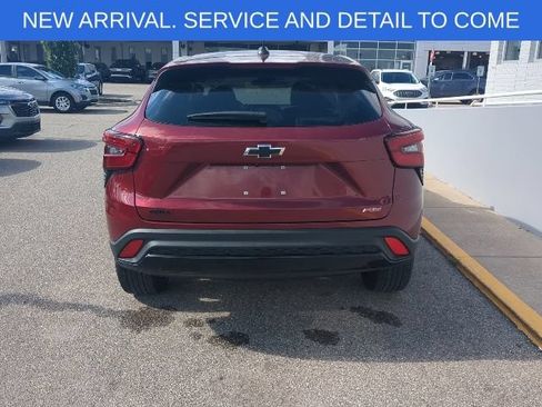 Certified 2024 Chevrolet Trax RS w/ Driver Confidence Package FWD image 6