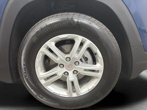 Used 2023 GMC Terrain SLE w/ LPO, Floor Liner Package AWD/4WD image 23