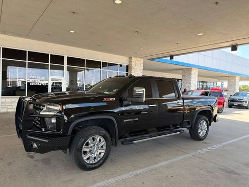 Used 2023 Chevrolet Silverado 3500 LT w/ All Star Edition AWD/4WD image 5