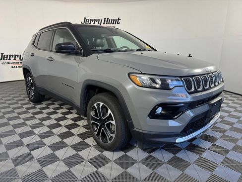 Used 2024 Jeep Compass Limited AWD/4WD image 5