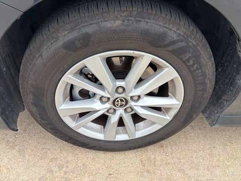 Used 2026 Toyota Camry LE FWD image 10