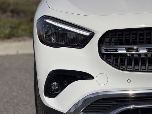 Used 2022 Mercedes-Benz GLC 300 image 7