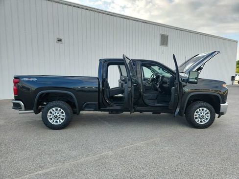 Used 2021 Chevrolet Silverado 2500 LT w/ Gooseneck/5TH Wheel Package AWD/4WD image 19
