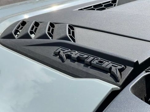 Used 2024 Ford Bronco Raptor w/ Interior Carbon Fiber Pack 6 AWD/4WD image 13